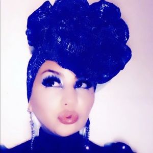 Meet your Posher, Trap Cleopatra